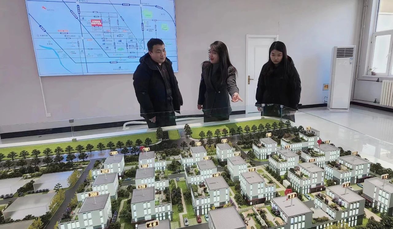 天津市規劃建設部部長劉偉蒞臨天津智慧科技產業園考察指導工作